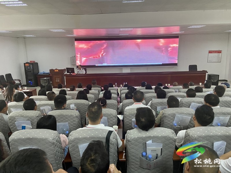 松桃消防走進黨校為農(nóng)村黨員開展專題培訓(xùn)