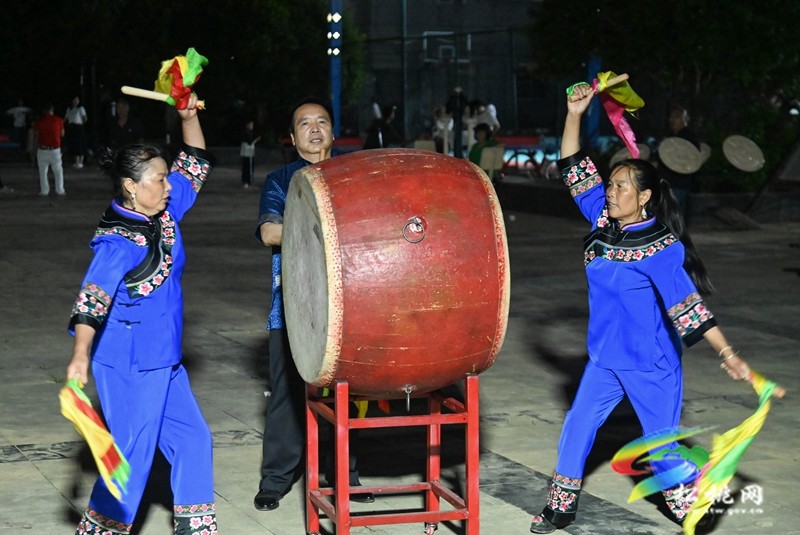 松桃：學(xué)習(xí)花鼓技藝 傳承民族文化