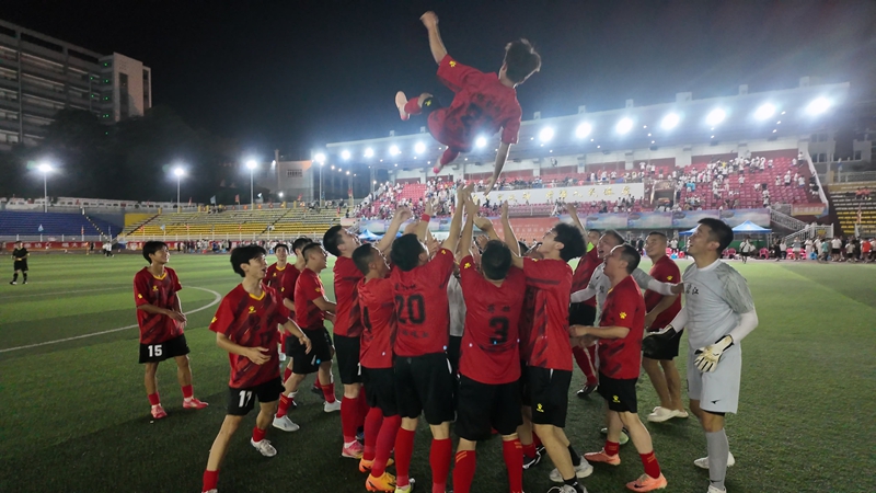 銅仁市第五屆運(yùn)動會群眾體育組男子足球比賽圓滿落幕