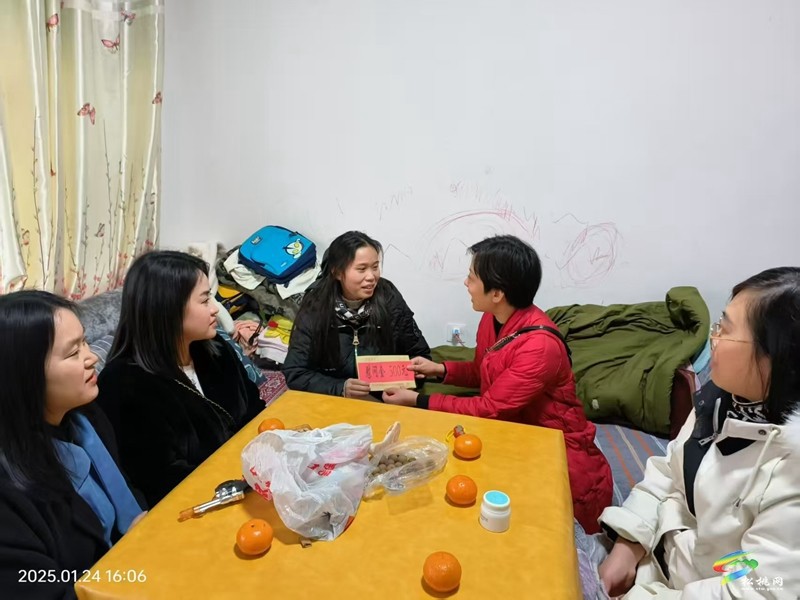 情暖婦女兒童  傳遞新春關(guān)懷