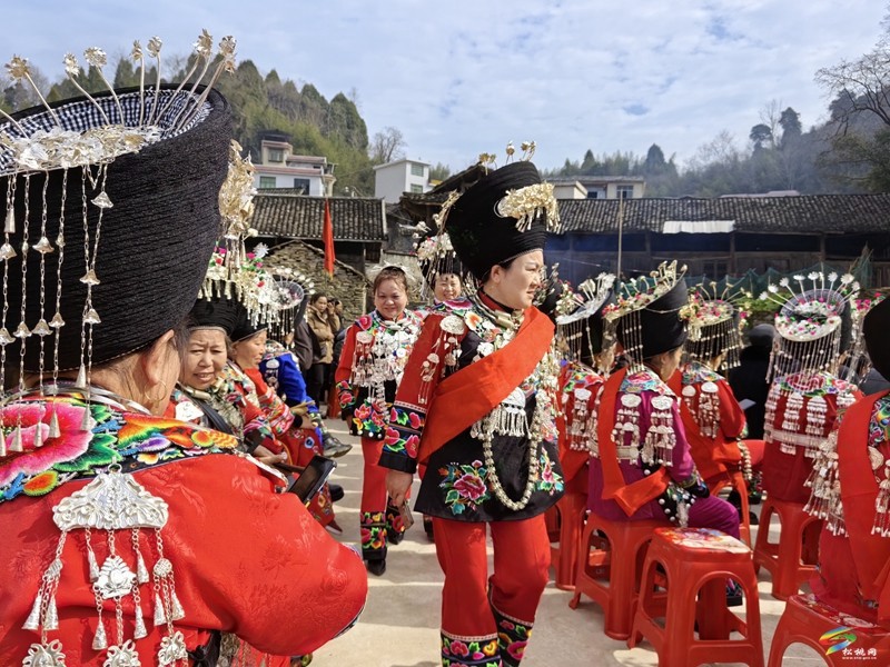 【網(wǎng)絡(luò)中國(guó)節(jié)·春節(jié)】松桃：歡歡喜喜鬧新春