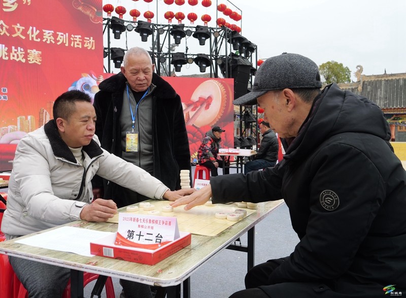 松桃：新春“棋”樂無窮  中國象棋“棋王”挑戰(zhàn)賽火熱開賽