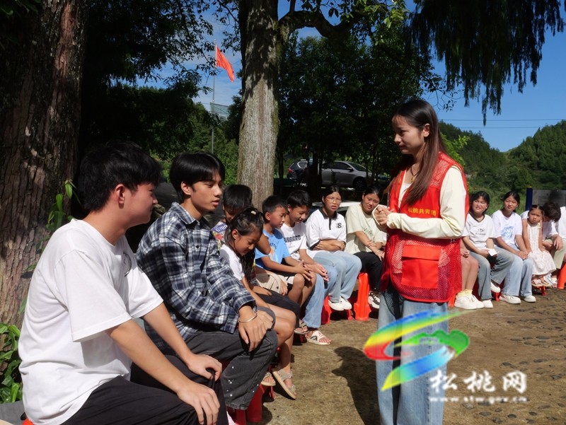 木樹(shù)鎮(zhèn)：哥哥姐姐同講堂?弟弟妹妹共成長(zhǎng)