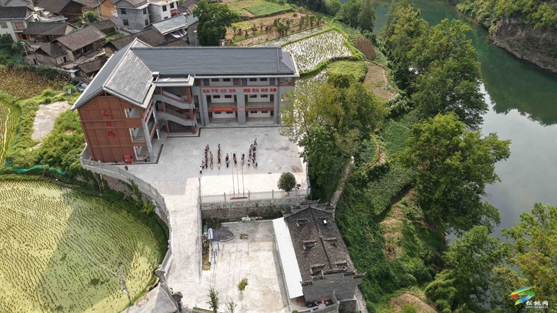 任達兵：扎根邊區(qū)十九載，守望學子求學路